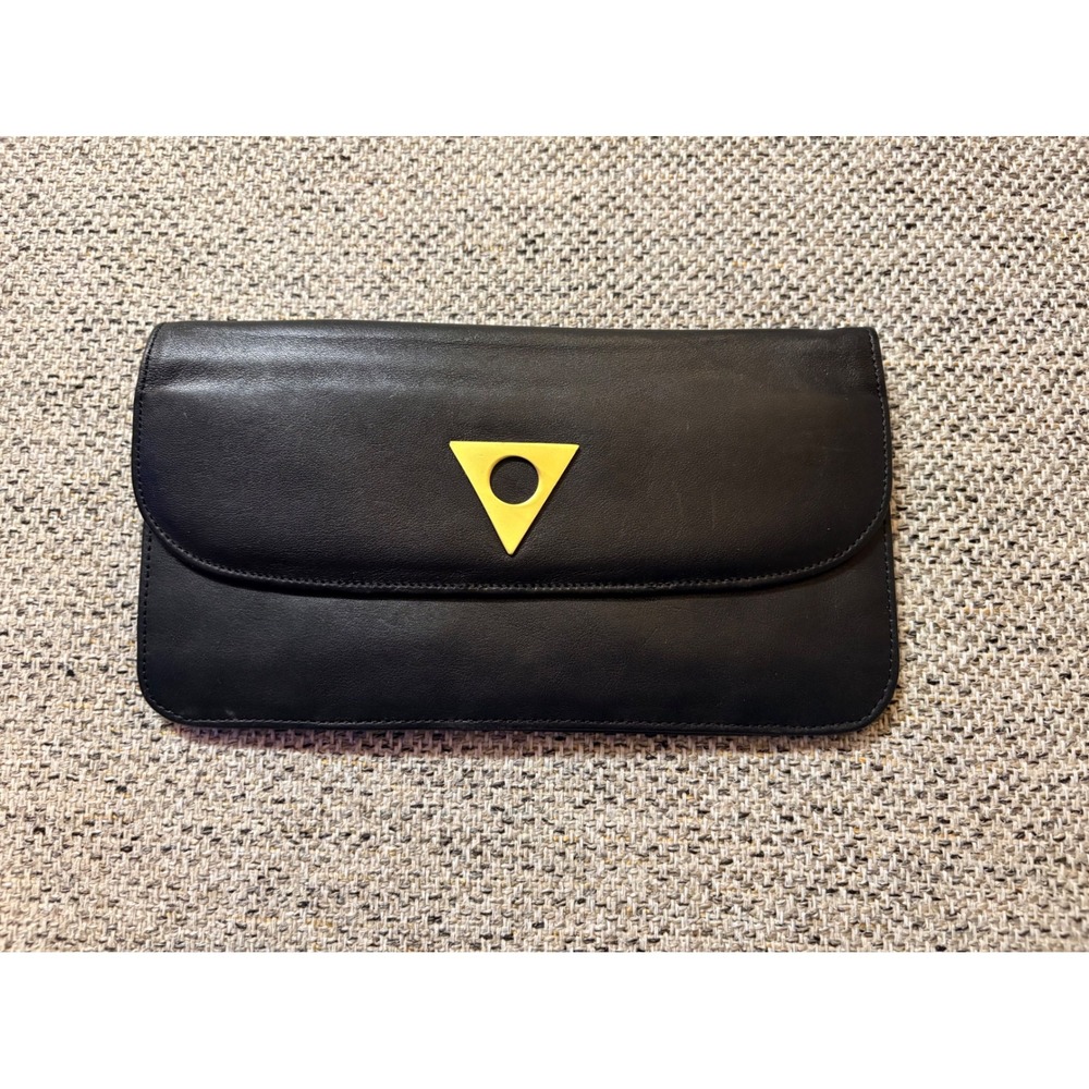 Liza Ganz Black Leather Clutch Wallet Sleek Pristine Gold Triangle Logo & Charm